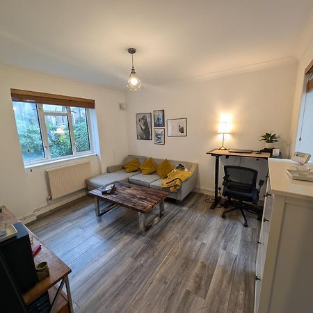 Apartament Stylish And Well Equipped Flat In Stockwell Londyn Zewnętrze zdjęcie