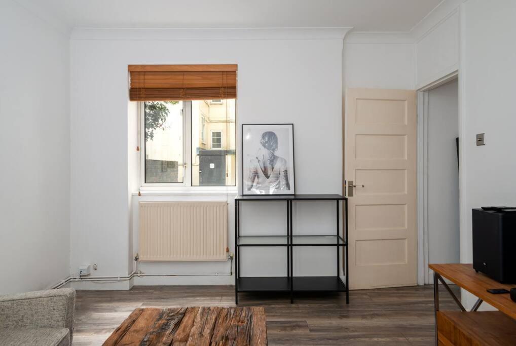 Apartament Stylish And Well Equipped Flat In Stockwell Londyn Zewnętrze zdjęcie