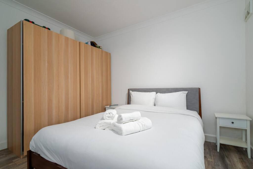 Apartament Stylish And Well Equipped Flat In Stockwell Londyn Zewnętrze zdjęcie
