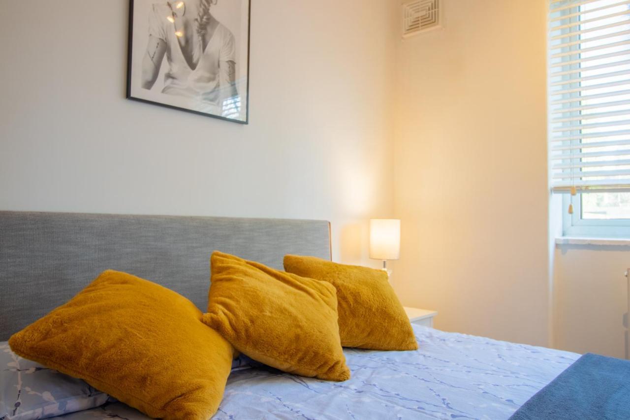 Apartament Stylish And Well Equipped Flat In Stockwell Londyn Zewnętrze zdjęcie