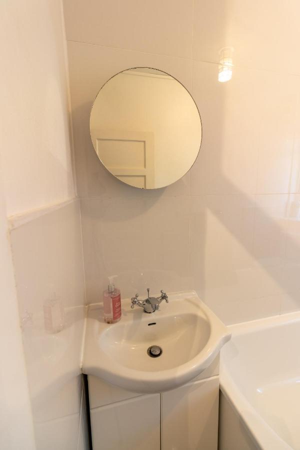 Apartament Stylish And Well Equipped Flat In Stockwell Londyn Zewnętrze zdjęcie